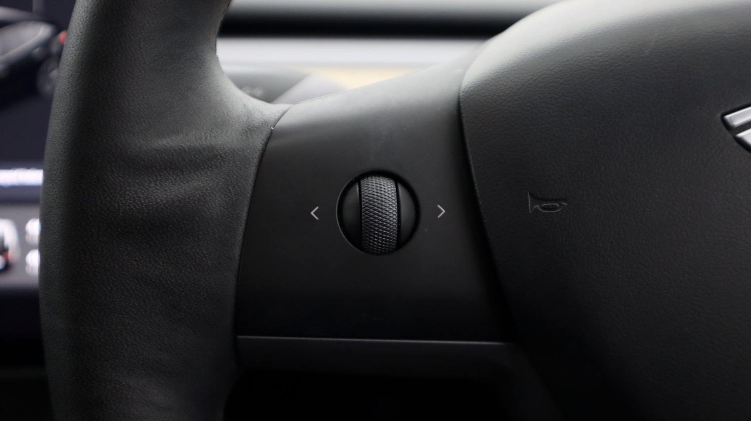 Used Tesla Model 3 2021 for sale - 77329412: Photo 24