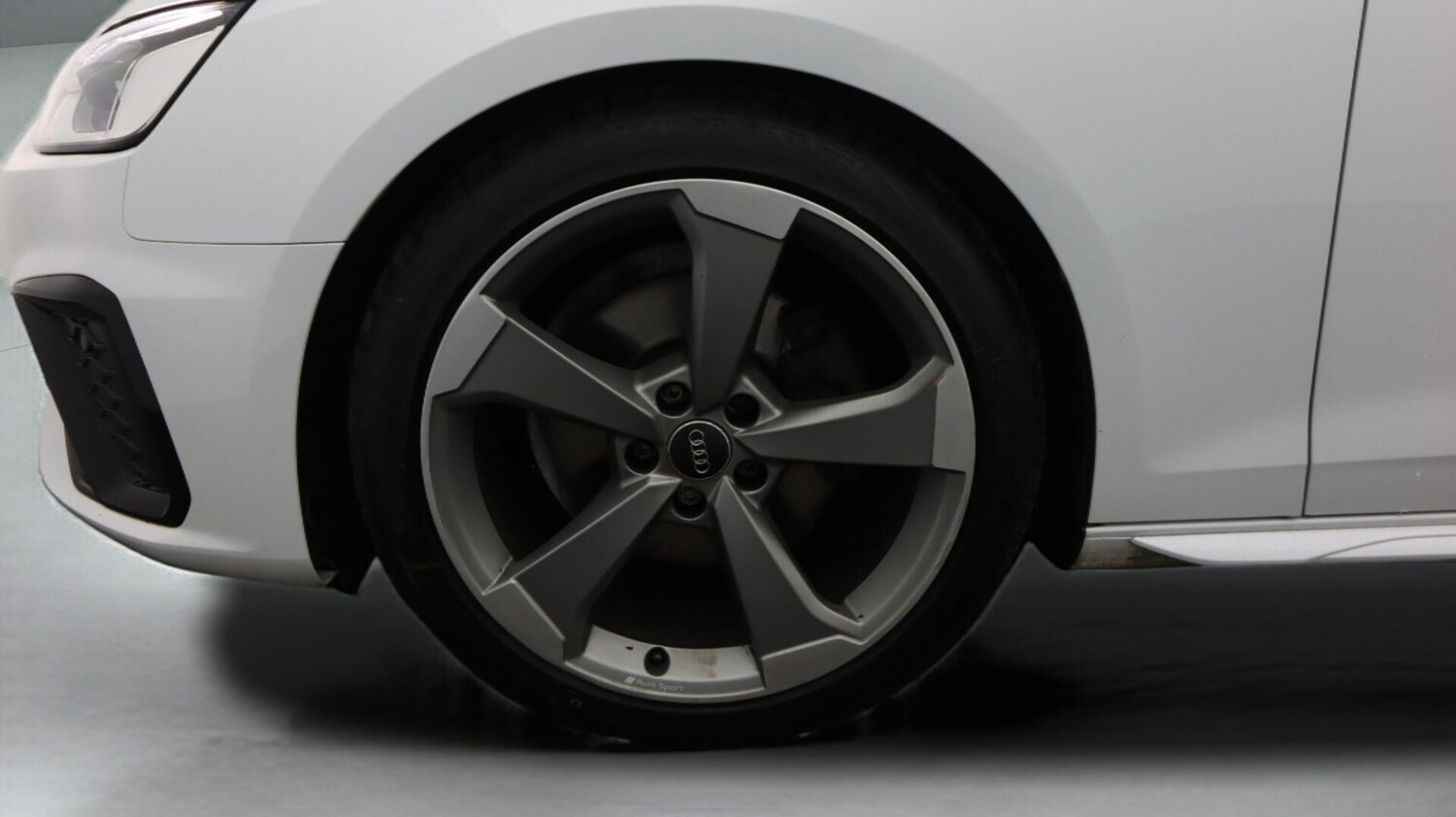 Used Audi A4 2020 for sale - 76613174: Photo 19