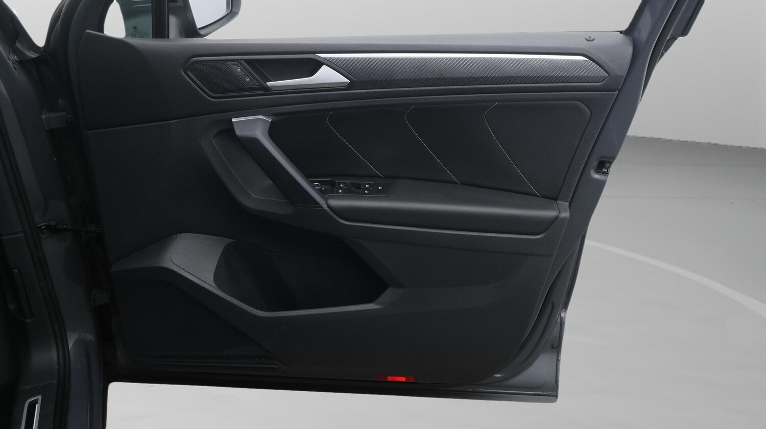 Used Volkswagen Tiguan for sale - 76729062: Photo 16