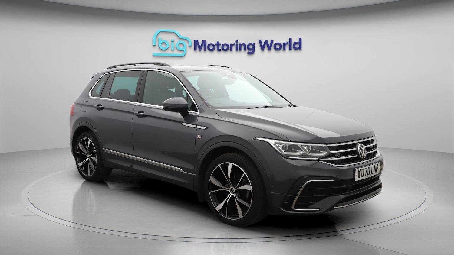 Used Volkswagen Tiguan for sale - 76729062: Photo 2