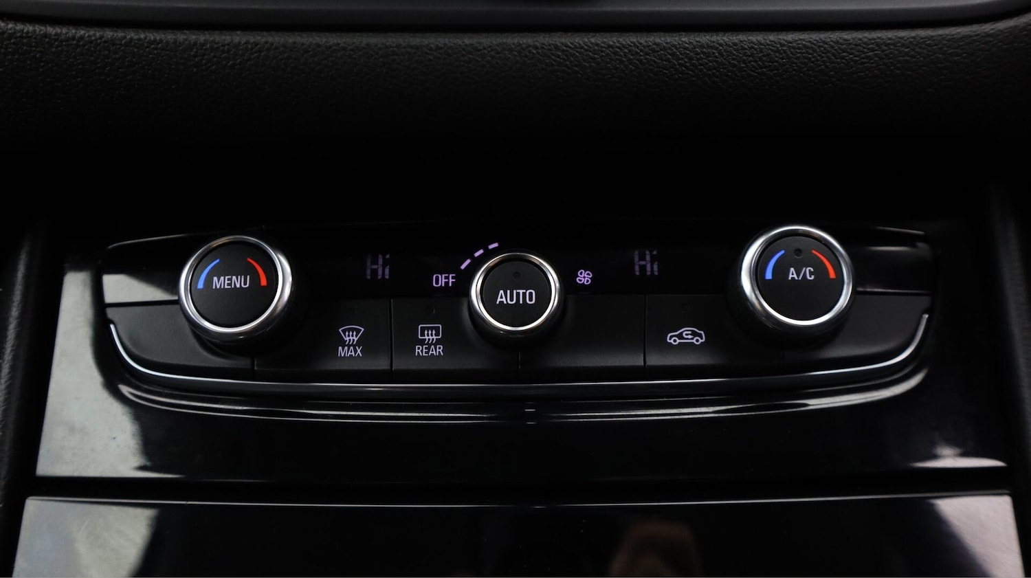 Used Vauxhall Grandland for sale - 76727960: Photo 13