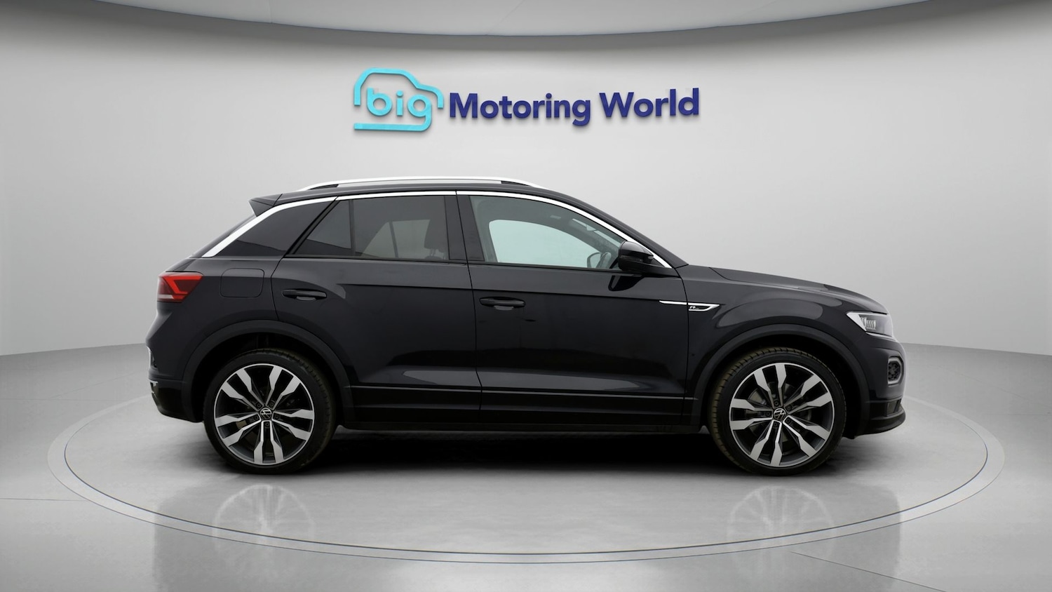 Used Volkswagen T-Roc 2021 for sale - 77968855: Photo 8