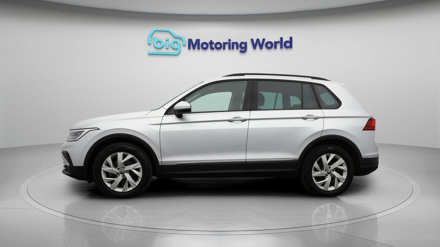 Used Volkswagen Tiguan 2021 for sale - 76174749: Photo 5