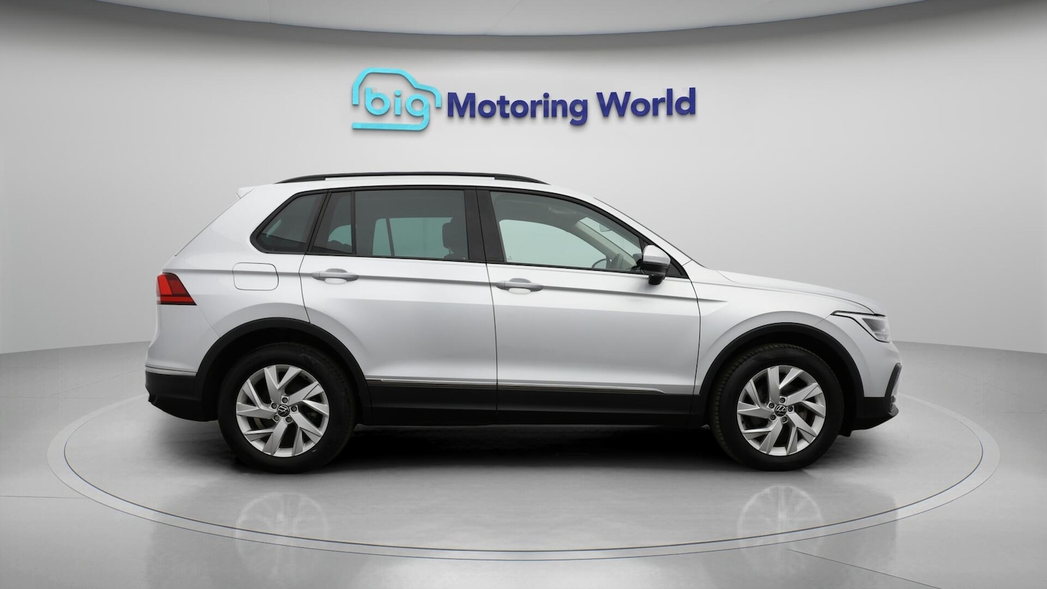 Used Volkswagen Tiguan 2021 for sale - 76174749: Photo 9
