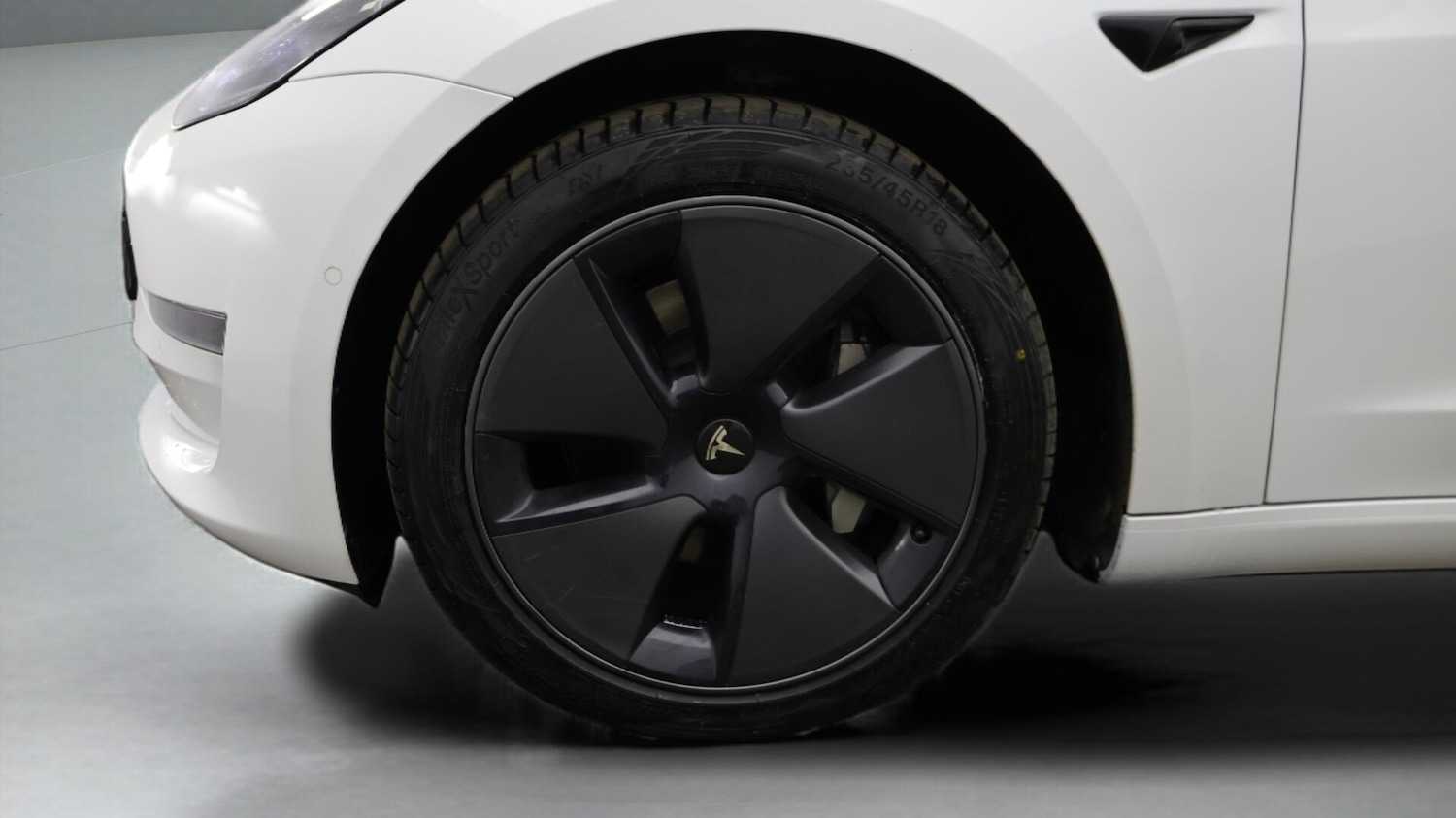 Used Tesla Model 3 2021 for sale - 76423369: Photo 19