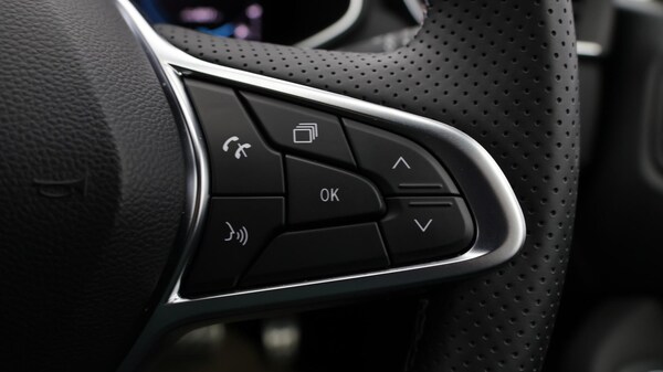 Used Renault Clio 2023 for sale - 76042394: Photo 25