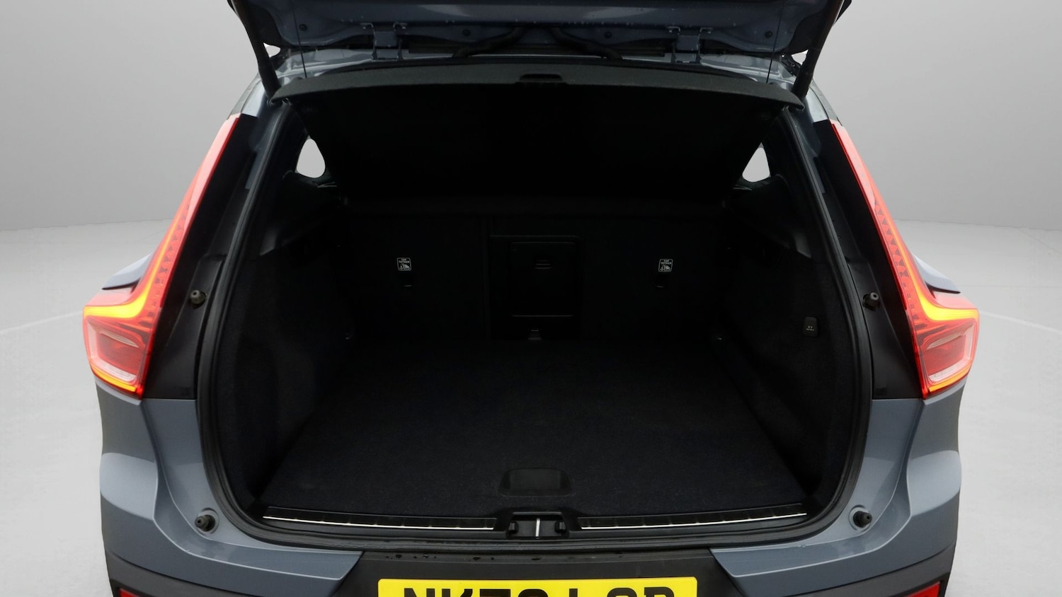 Used Volvo XC40 2020 for sale - 77638831: Photo 17