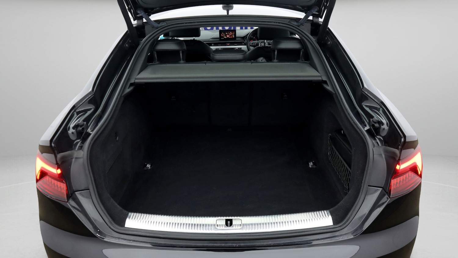 Used Audi A5 2020 for sale - 77370917: Photo 17