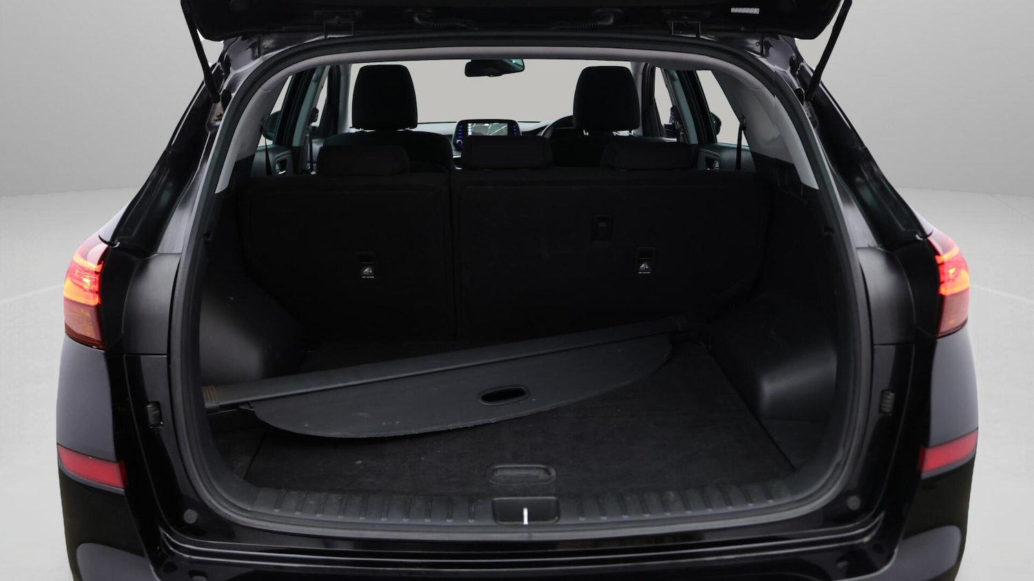 Used Hyundai TUCSON 2019 for sale - 76613335: Photo 18