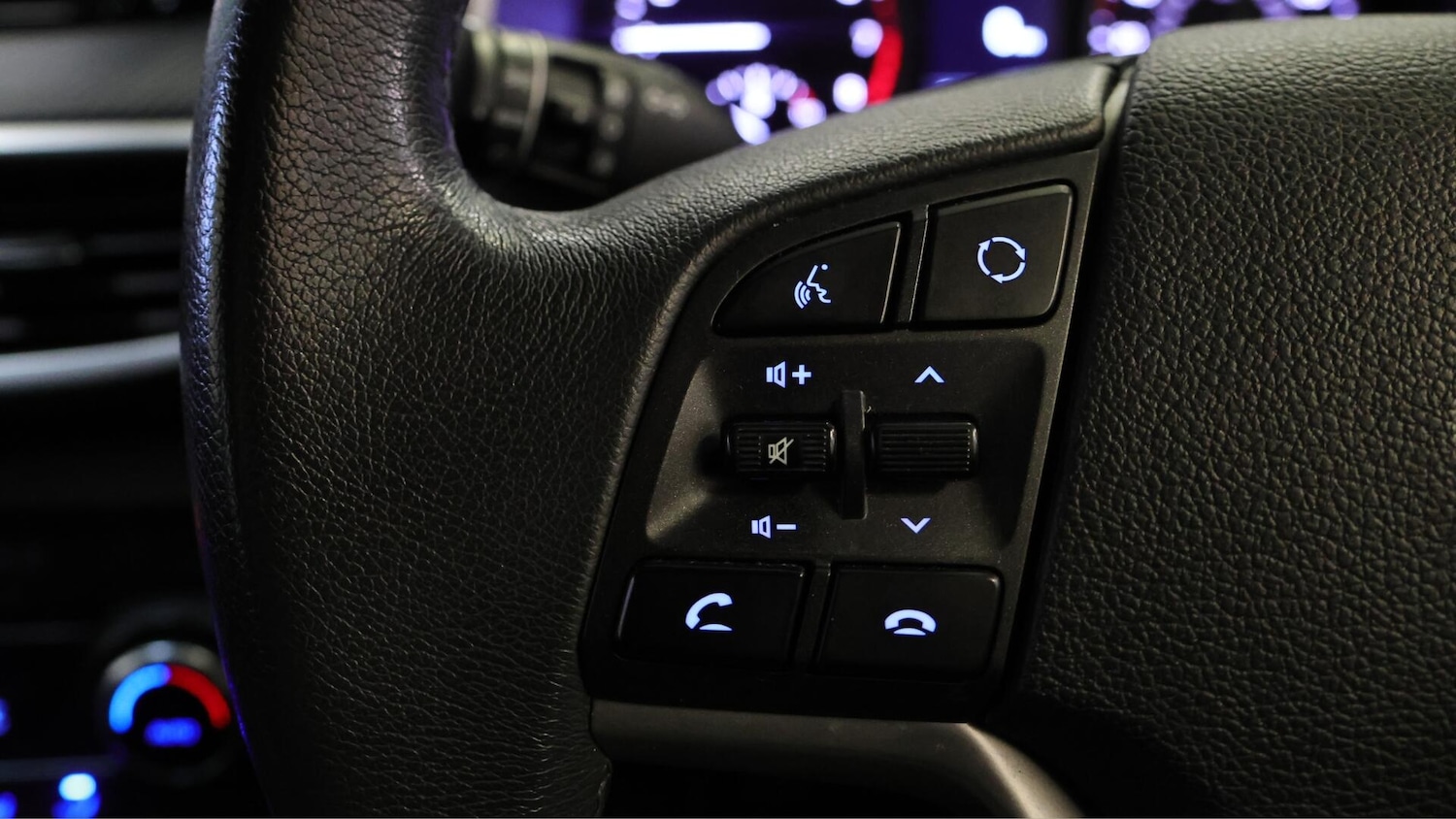 Used Hyundai TUCSON 2019 for sale - 76613335: Photo 23