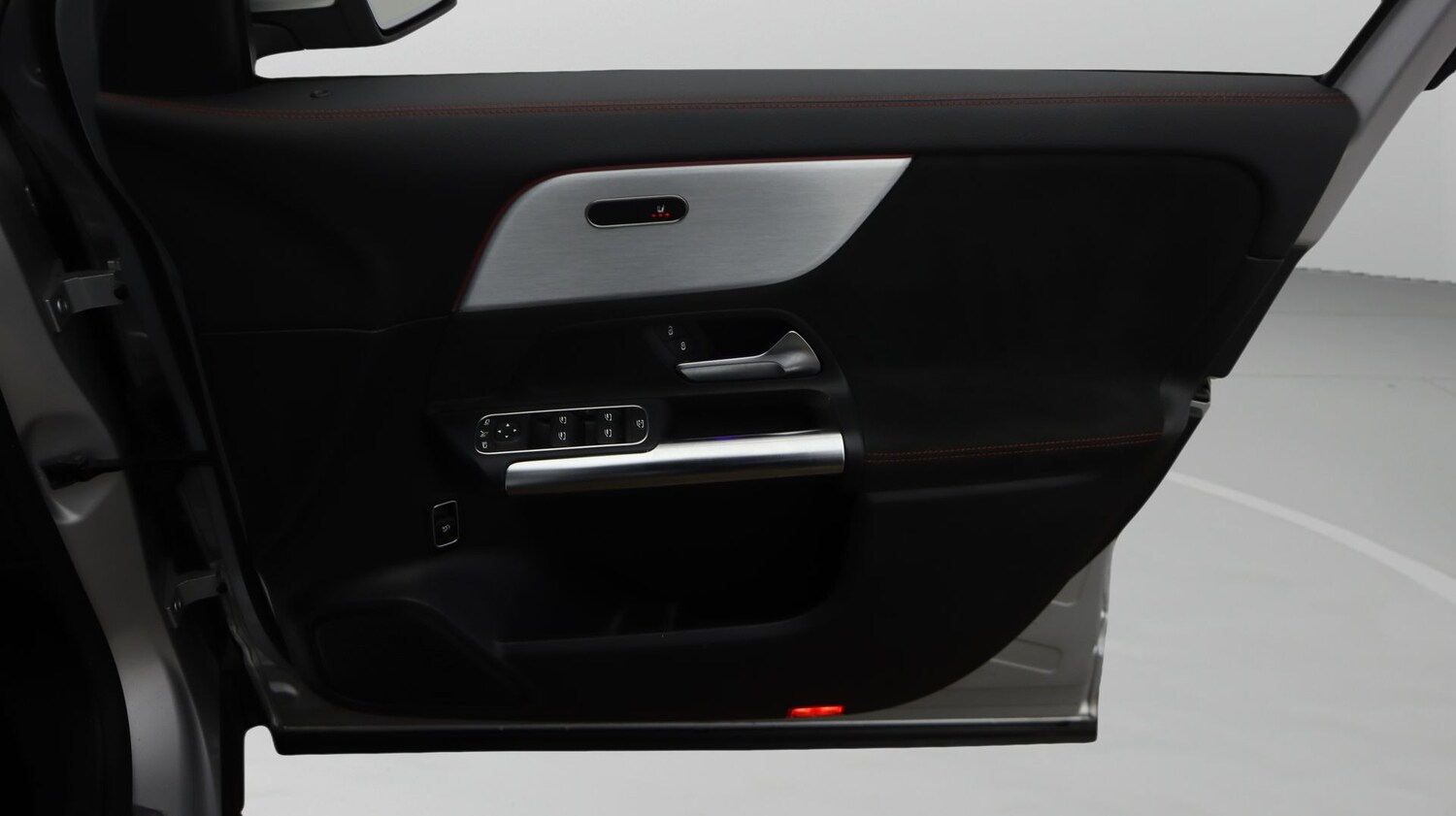 Used Mercedes-Benz EQA for sale - 77847982: Photo 15