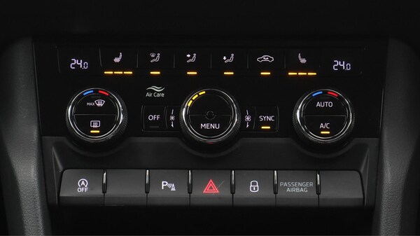 Used Skoda Karoq 2020 for sale - 76283785: Photo 13