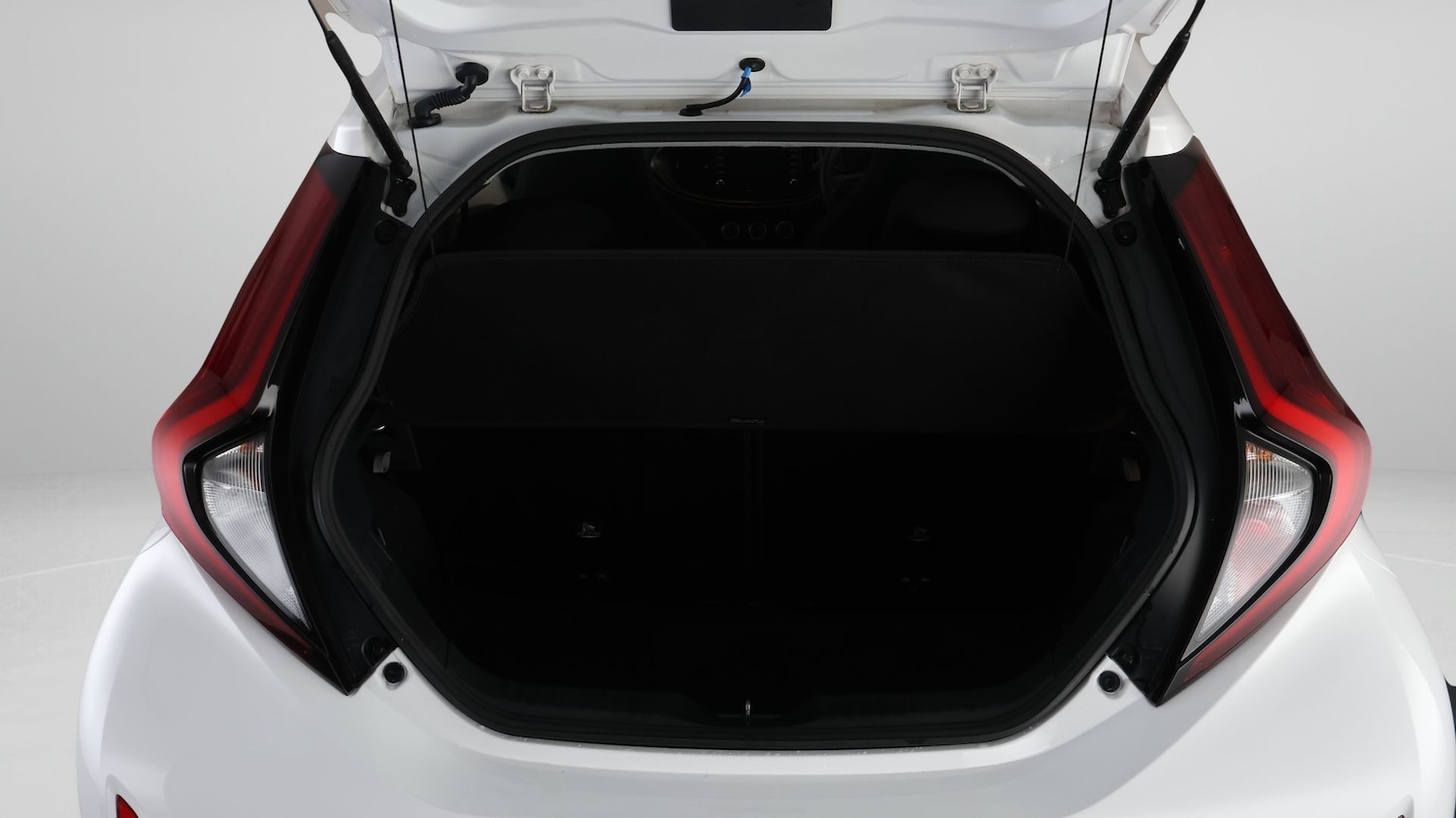 Used Toyota Aygo X 2022 for sale - 77532181: Photo 17