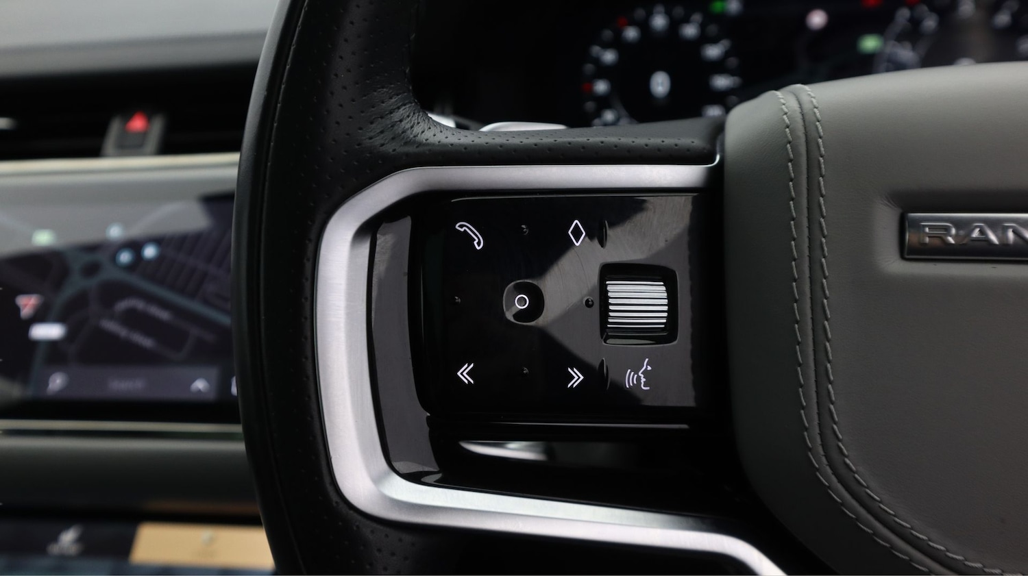 Used Land Rover Range Rover Evoque 2022 for sale - 77968857: Photo 25