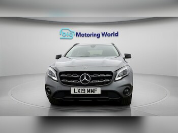 Used Mercedes-Benz GLA 2019 for sale - 77782212: Photo