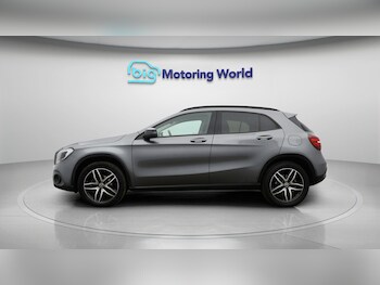 Used Mercedes-Benz GLA 2019 for sale - 77782212: Photo