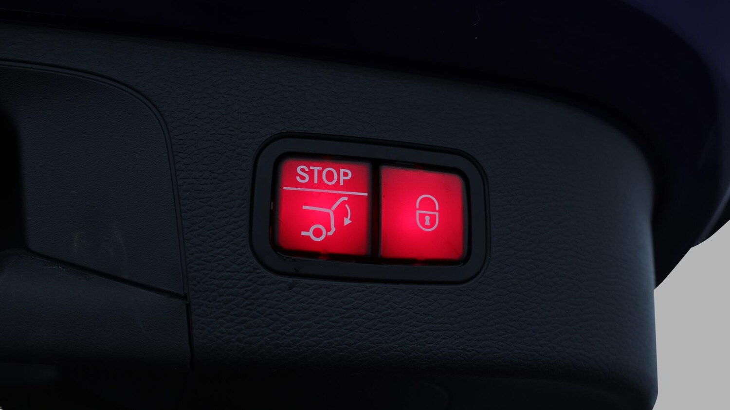 Used Mercedes-Benz EQC 2021 for sale - 76380945: Photo 23