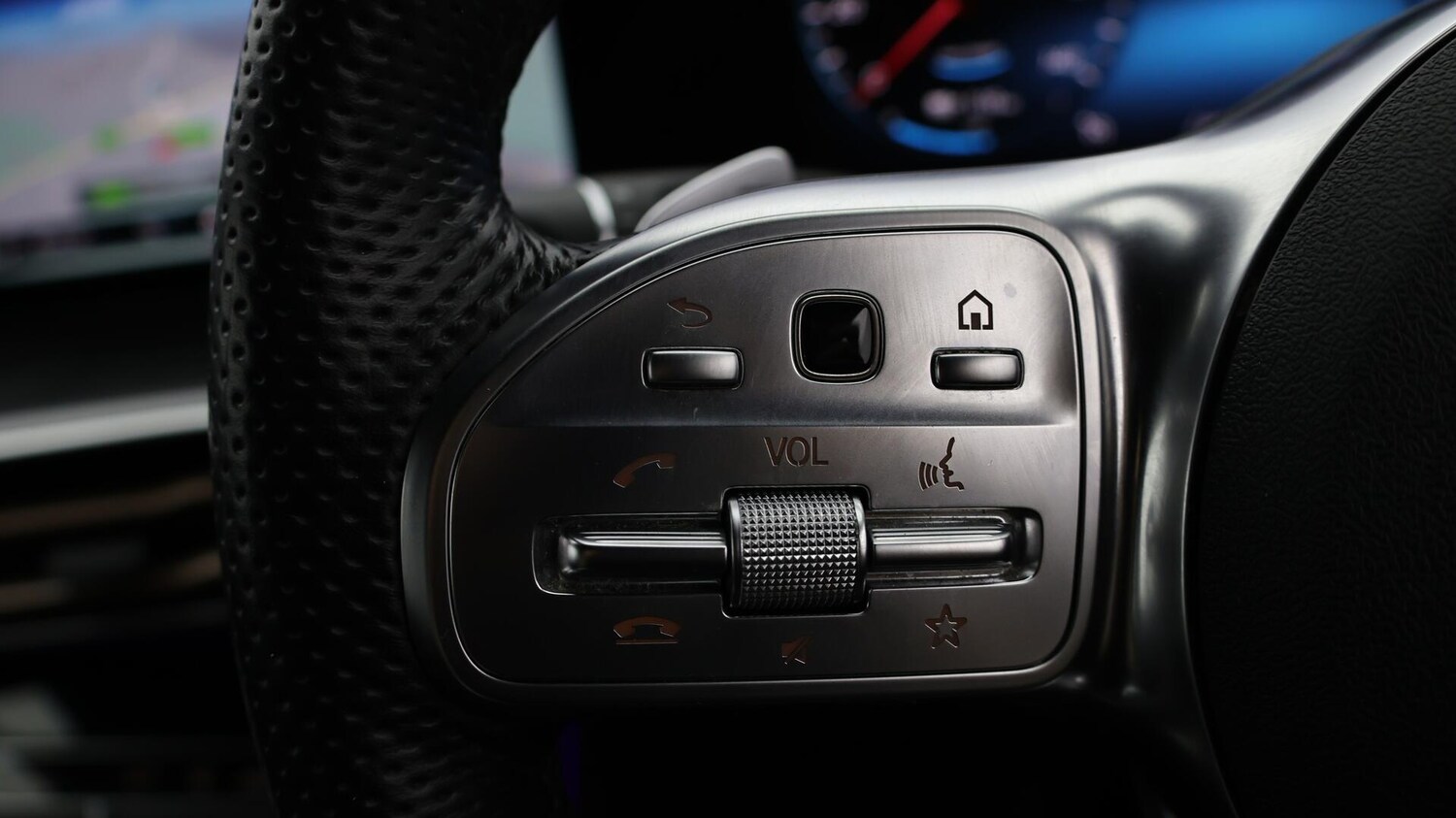 Used Mercedes-Benz EQC 2021 for sale - 76380945: Photo 24