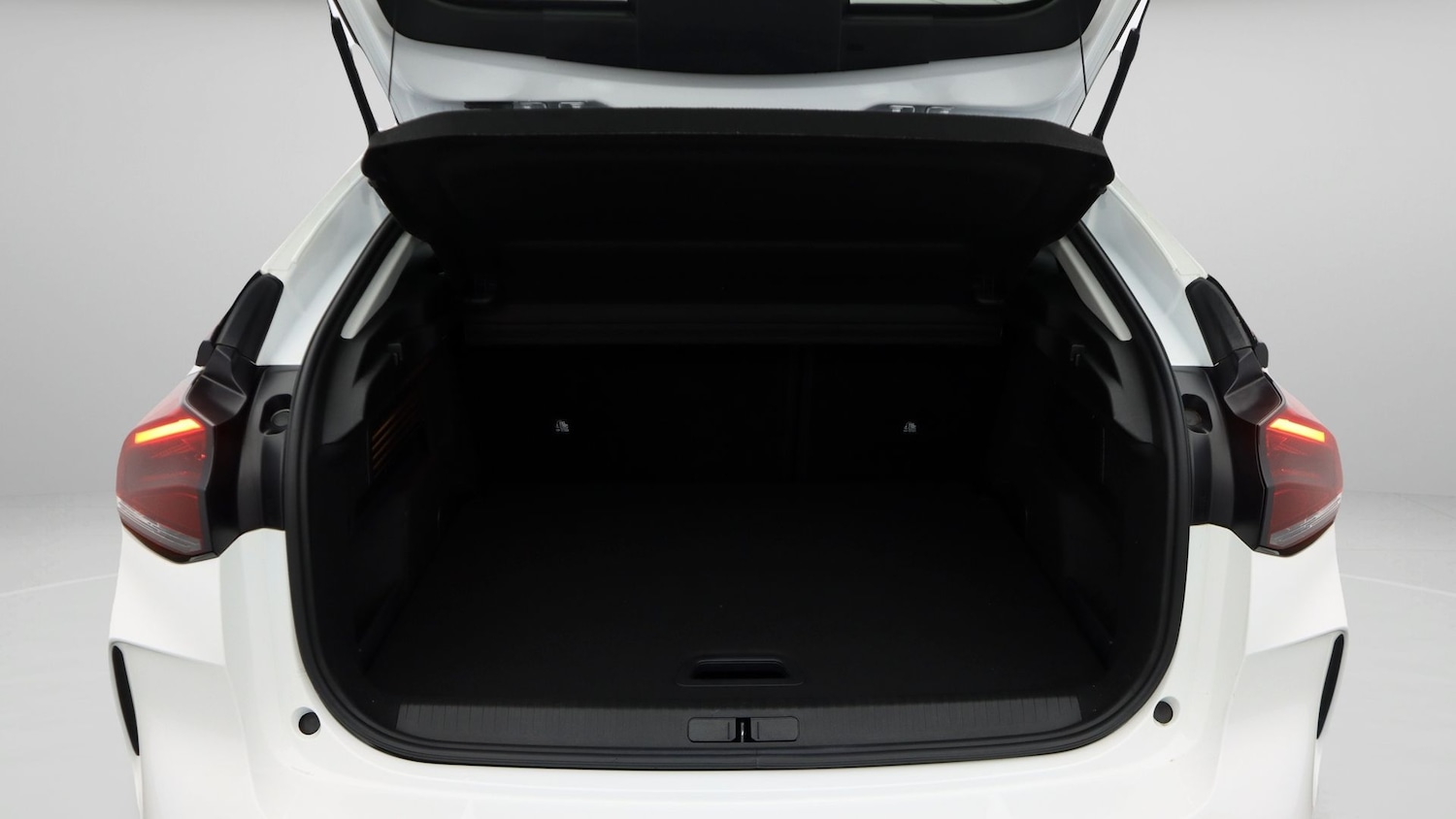 Used Citroen C4 2022 for sale - 77584789: Photo 17