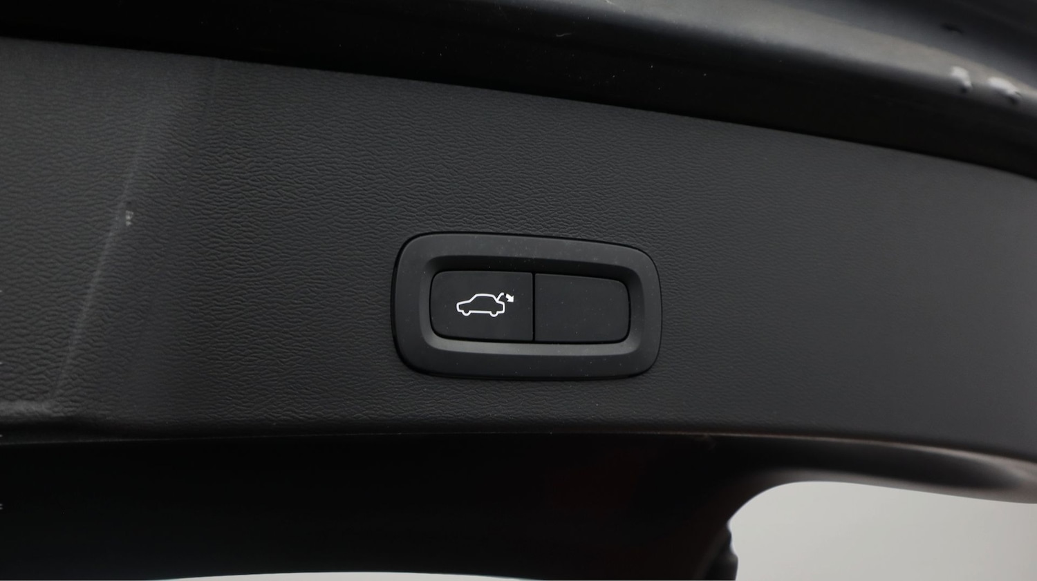 Used Volvo XC40 2022 for sale - 77915522: Photo 20