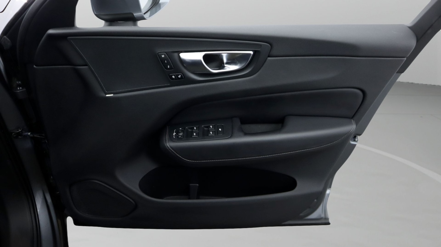 Used Volvo XC60 2019 for sale - 77214311: Photo 15