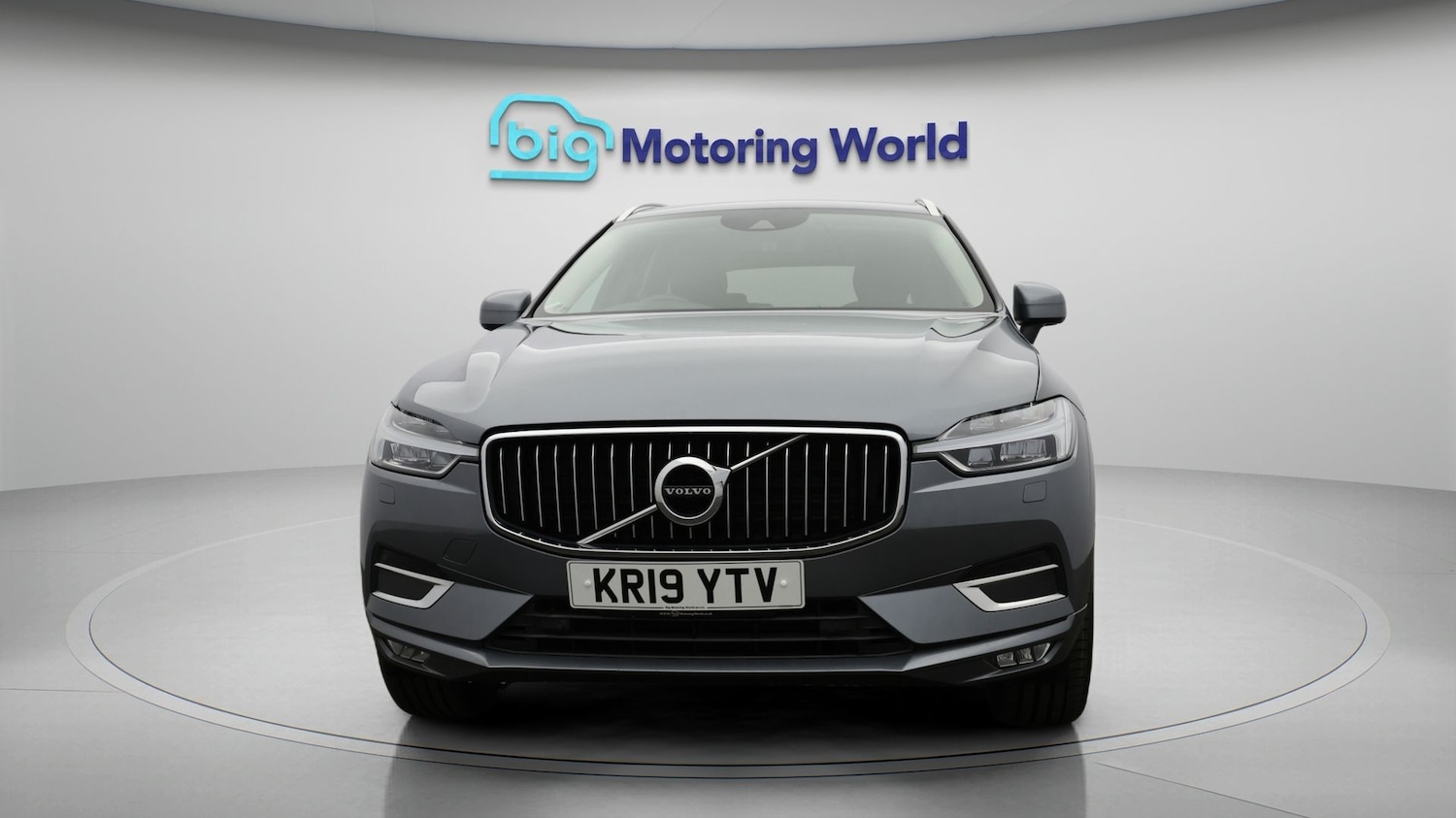 Used Volvo XC60 2019 for sale - 77214311: Photo 2