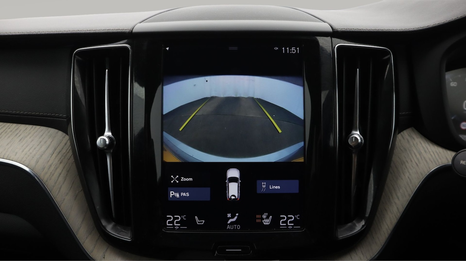 Used Volvo XC60 2019 for sale - 77214311: Photo 26