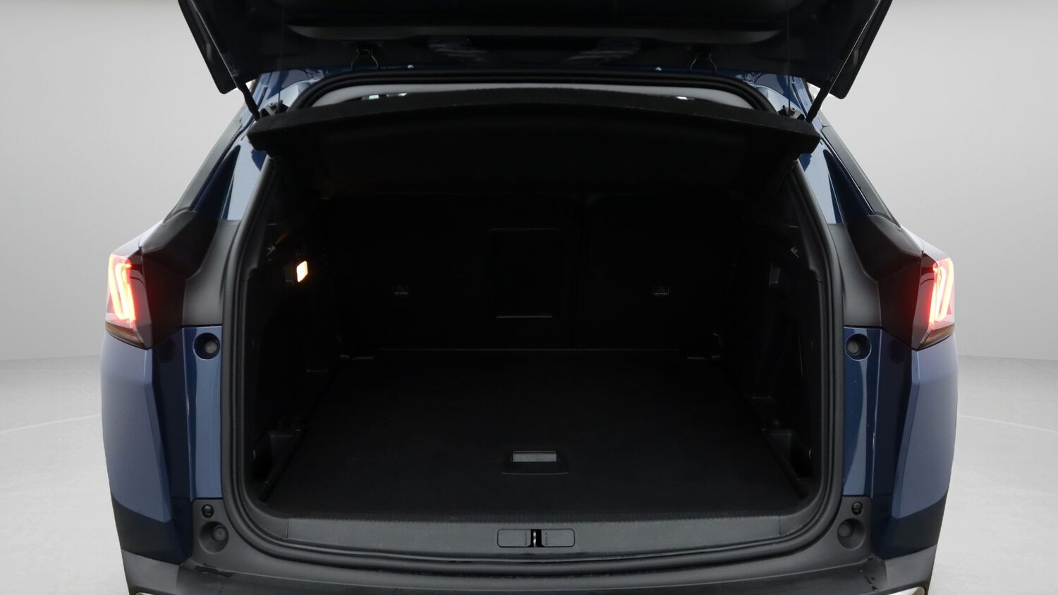 Used Peugeot 3008 2021 for sale - 77984203: Photo 17