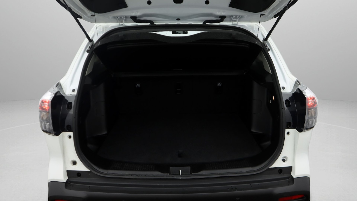 Used Suzuki SX4 S-Cross 2023 for sale - 77341134: Photo 17