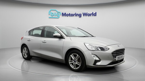 Used Ford Focus 2019 for sale - 76283390: Photo 2