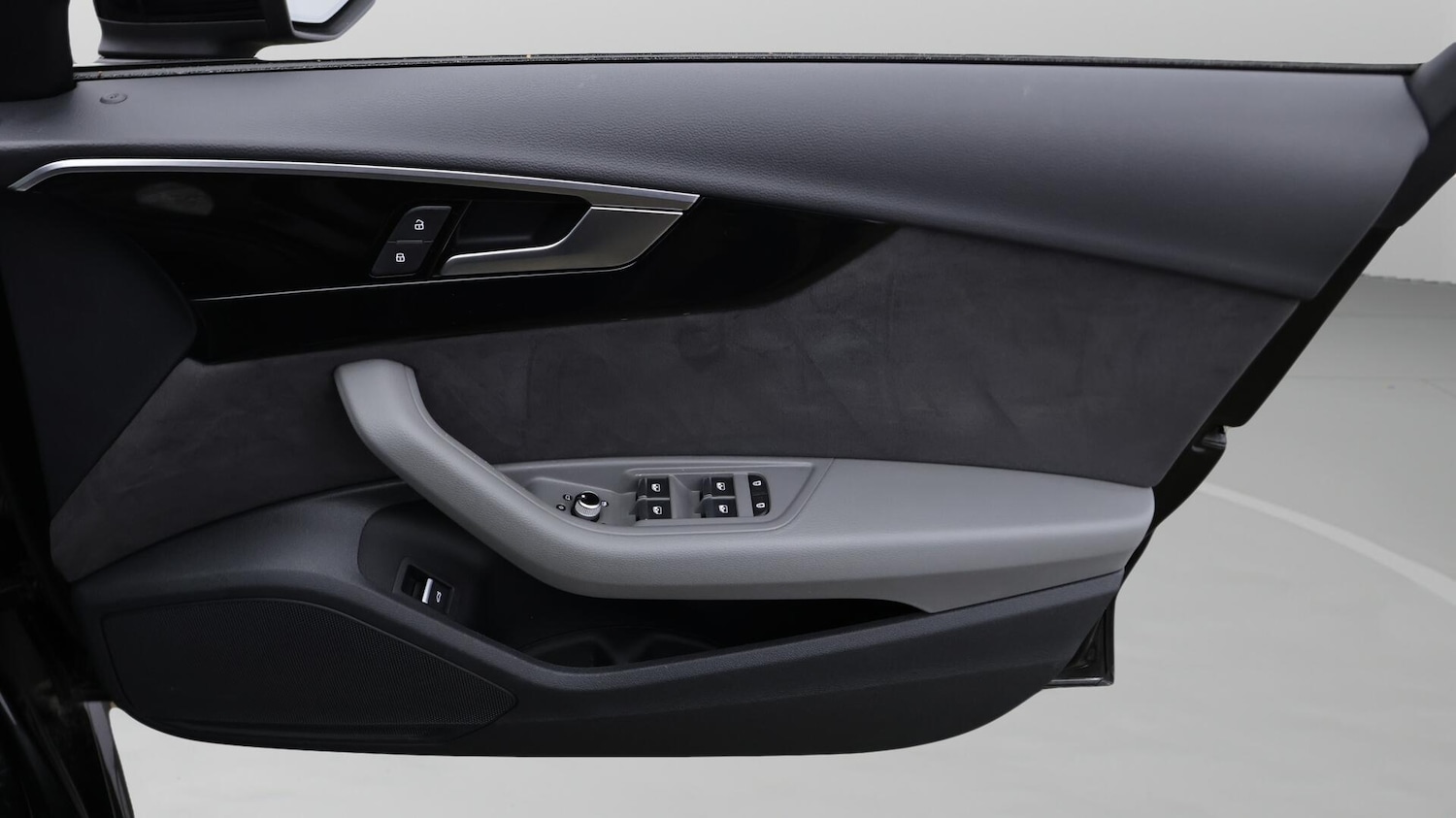 Used Audi A4 2023 for sale - 76397954: Photo 16