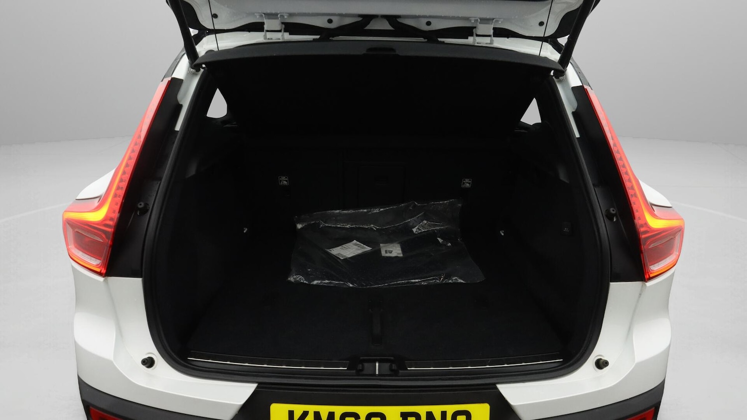 Used Volvo XC40 2019 for sale - 76772117: Photo 18