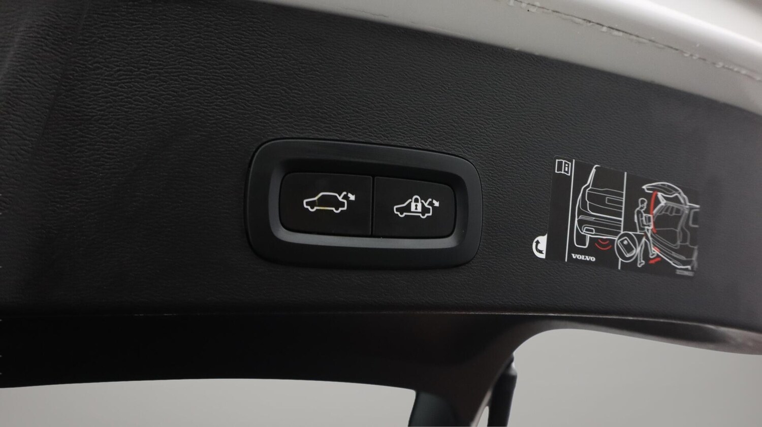 Used Volvo XC40 2019 for sale - 76772117: Photo 23