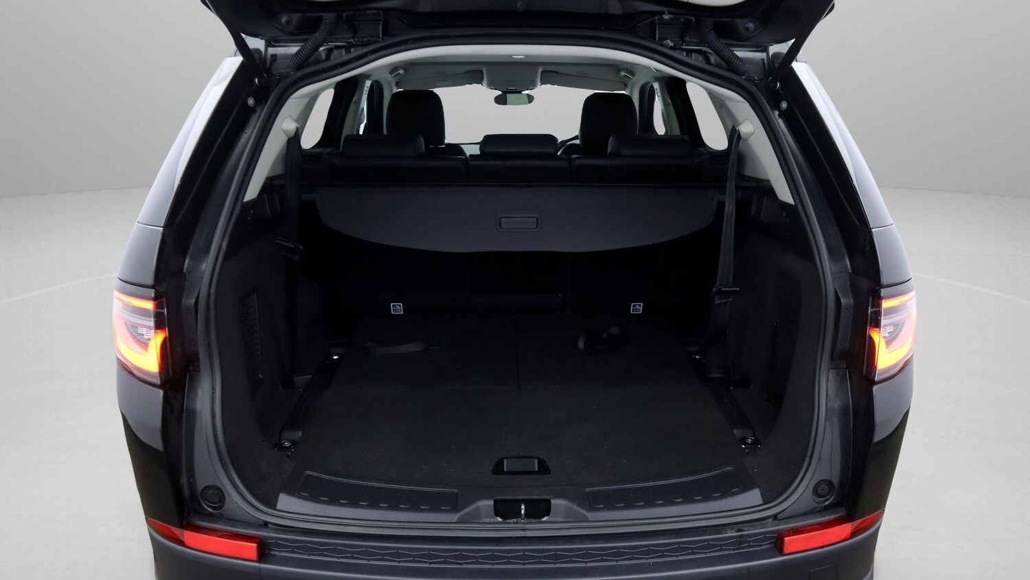 Used Land Rover Discovery Sport 2021 for sale - 77431231: Photo 17