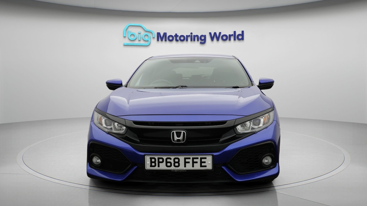 Used Honda Civic 2019 for sale - 77208632: Photo 2