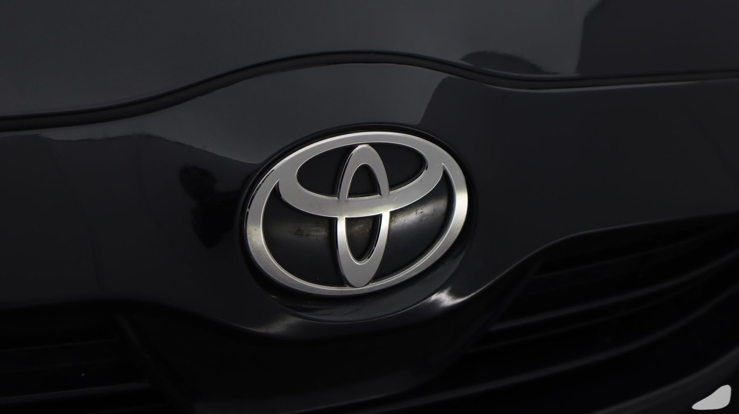 Used Toyota Yaris 2024 for sale - 77641857: Photo 20