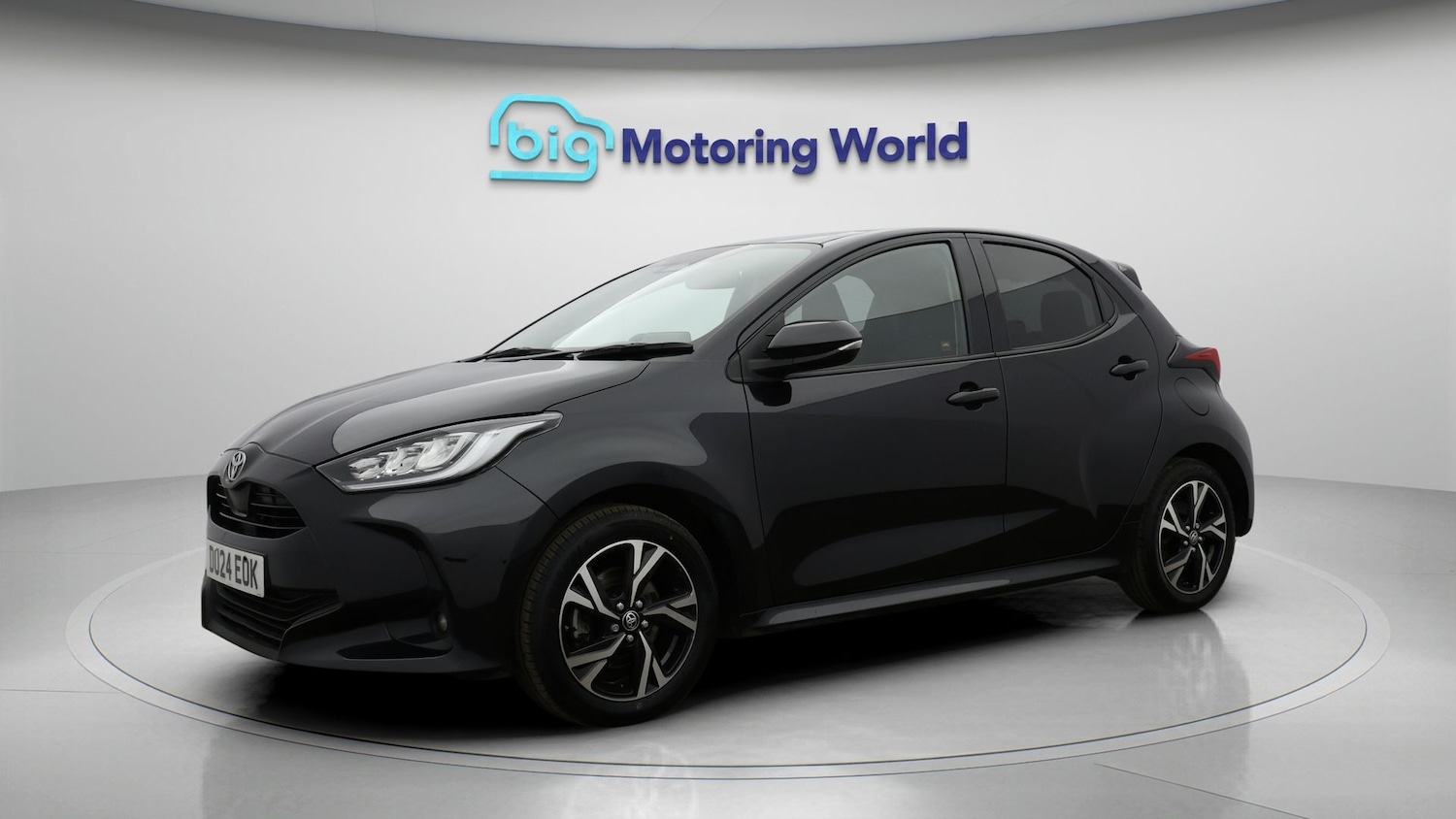 Used Toyota Yaris 2024 for sale - 77641857: Photo 3