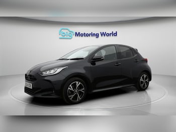 Used Toyota Yaris 2024 for sale - 77641857: Photo