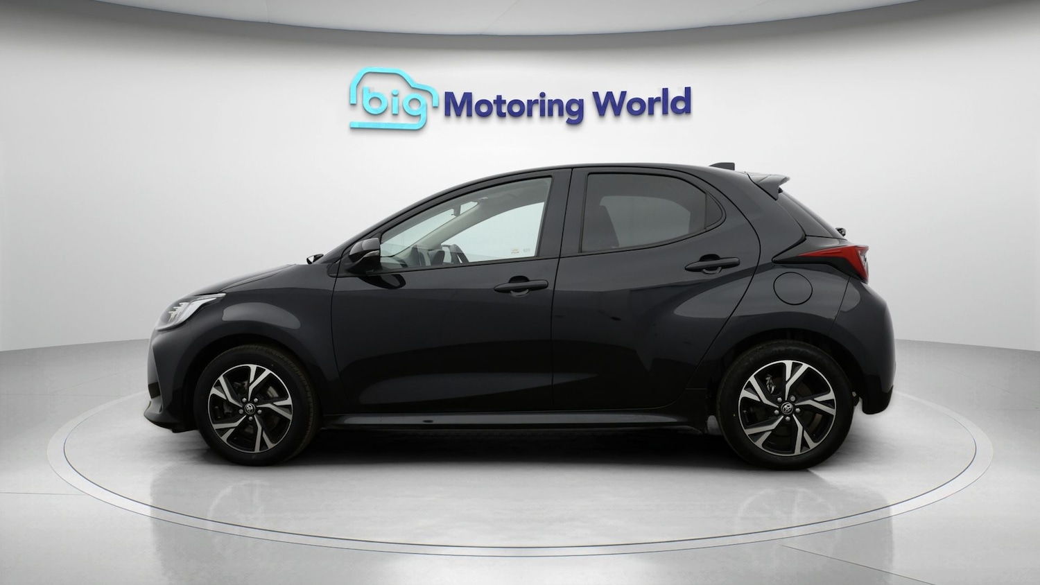 Used Toyota Yaris 2024 for sale - 77641857: Photo 4