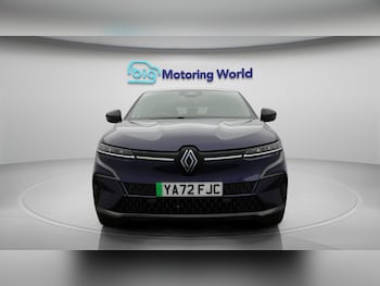 Used Renault Megane E Tech 2023 for sale - 75810220: Photo