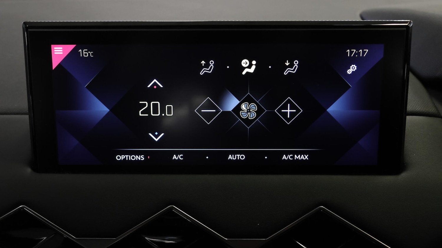 Used DS Automobiles DS 3 Crossback 2022 for sale - 76214754: Photo 13