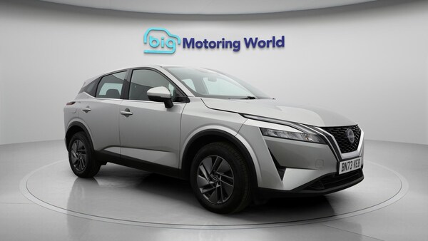 Used Nissan Qashqai 2023 for sale - 76314651: Photo 2