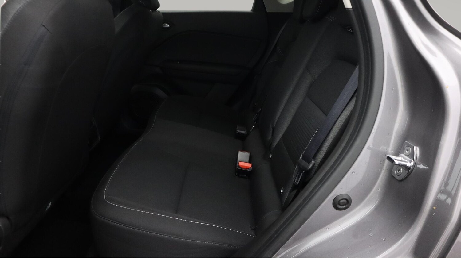 Used Renault Captur 2020 for sale - 76702363: Photo 17