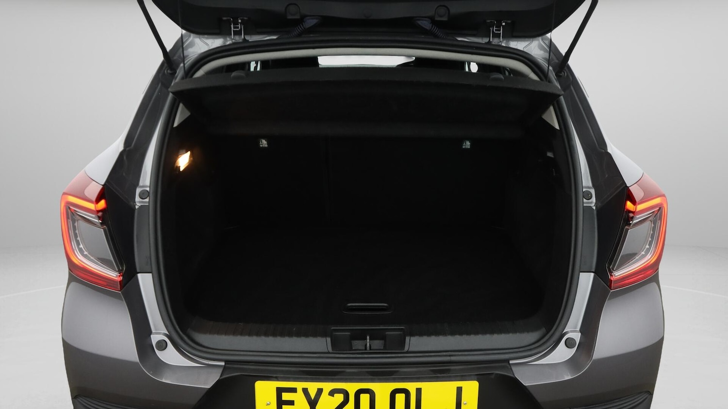 Used Renault Captur 2020 for sale - 76702363: Photo 18