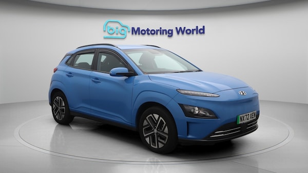 Used Hyundai KONA 2022 for sale - 76284061: Photo 2