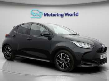 2022 (72) - 1.5 VVT-h Design Hatchback 5dr Petrol Hybrid E-CVT Euro 6 (s/s) (116 ps)
