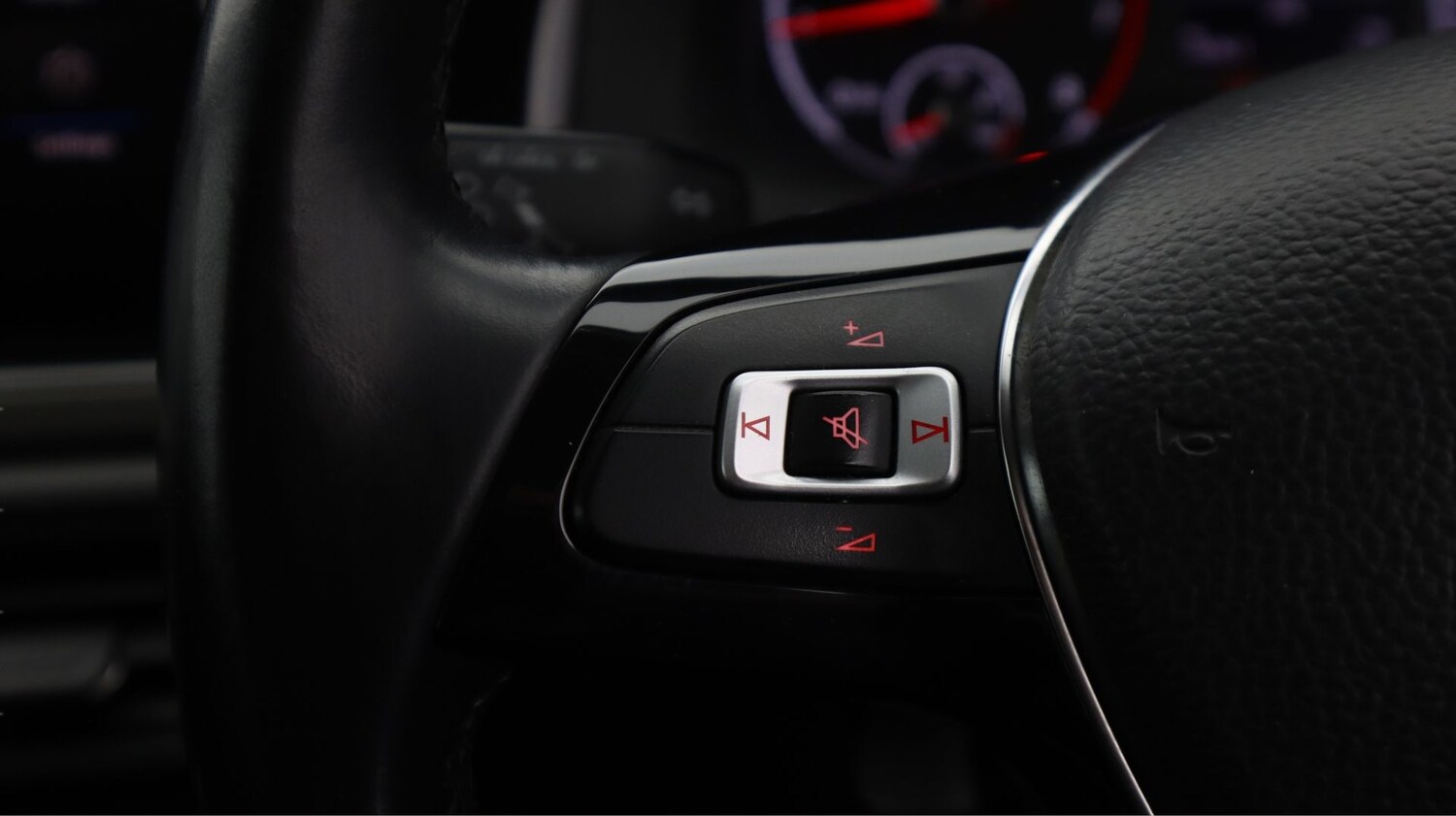 Used Volkswagen Polo 2020 for sale - 77762872: Photo 20