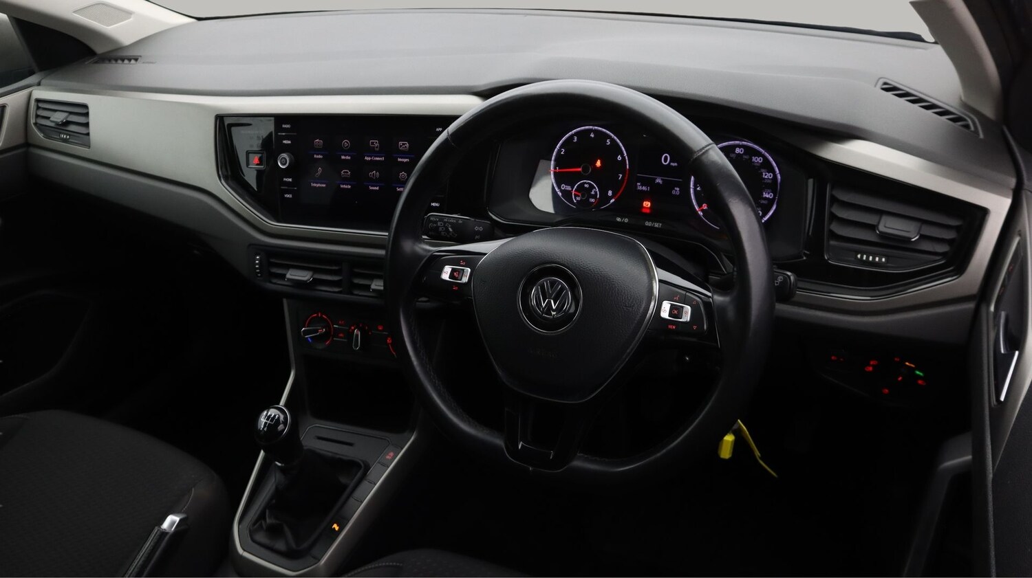 Used Volkswagen Polo 2020 for sale - 77762872: Photo 9