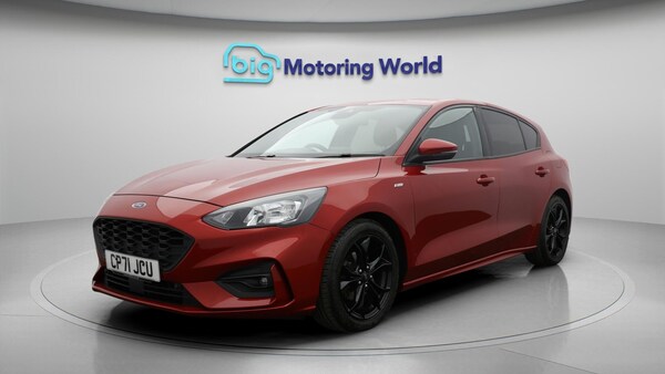 Used Ford Focus 2022 for sale - 75578589: Photo 4
