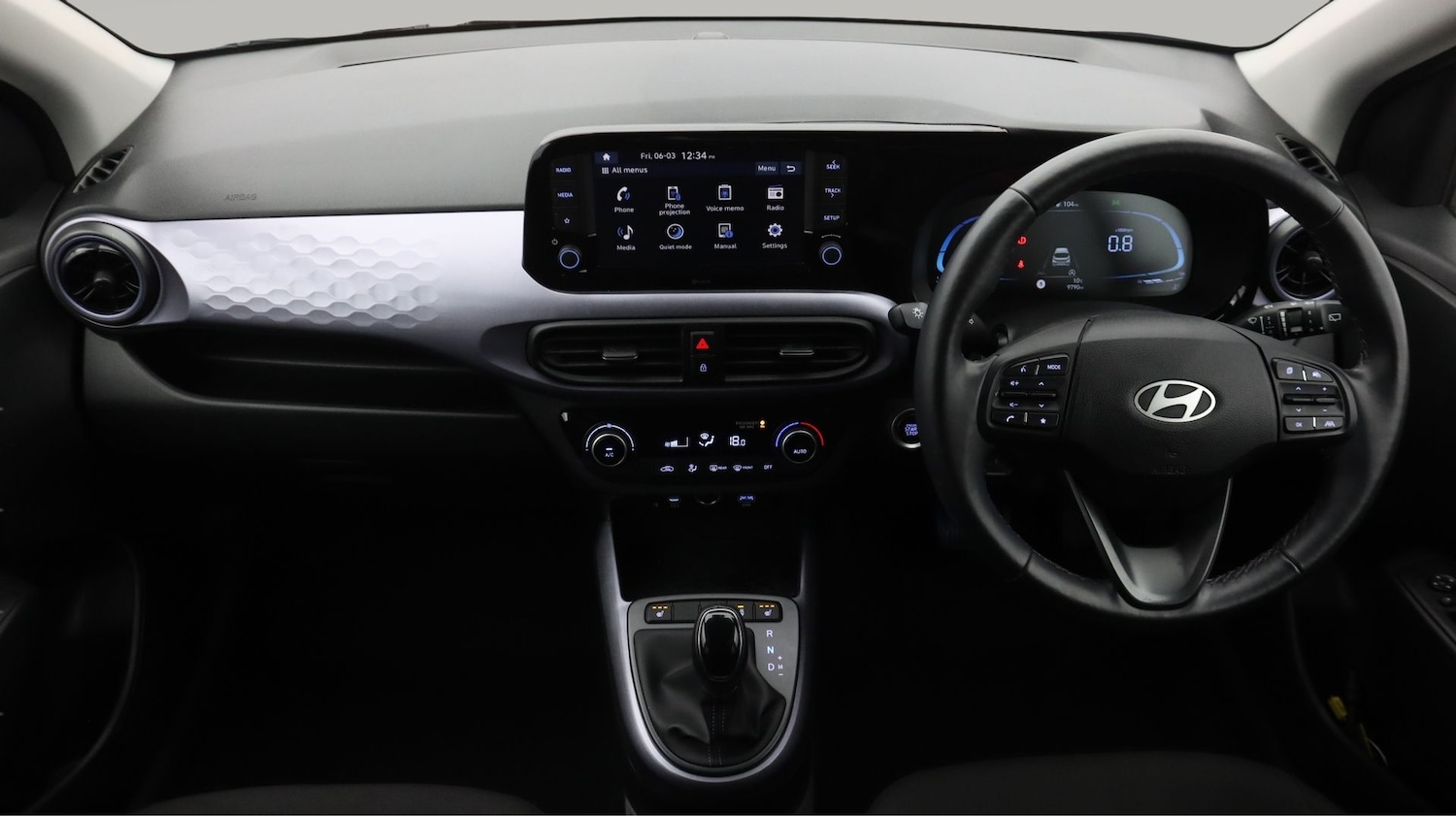 Used Hyundai i10 2023 for sale - 77779516: Photo 13